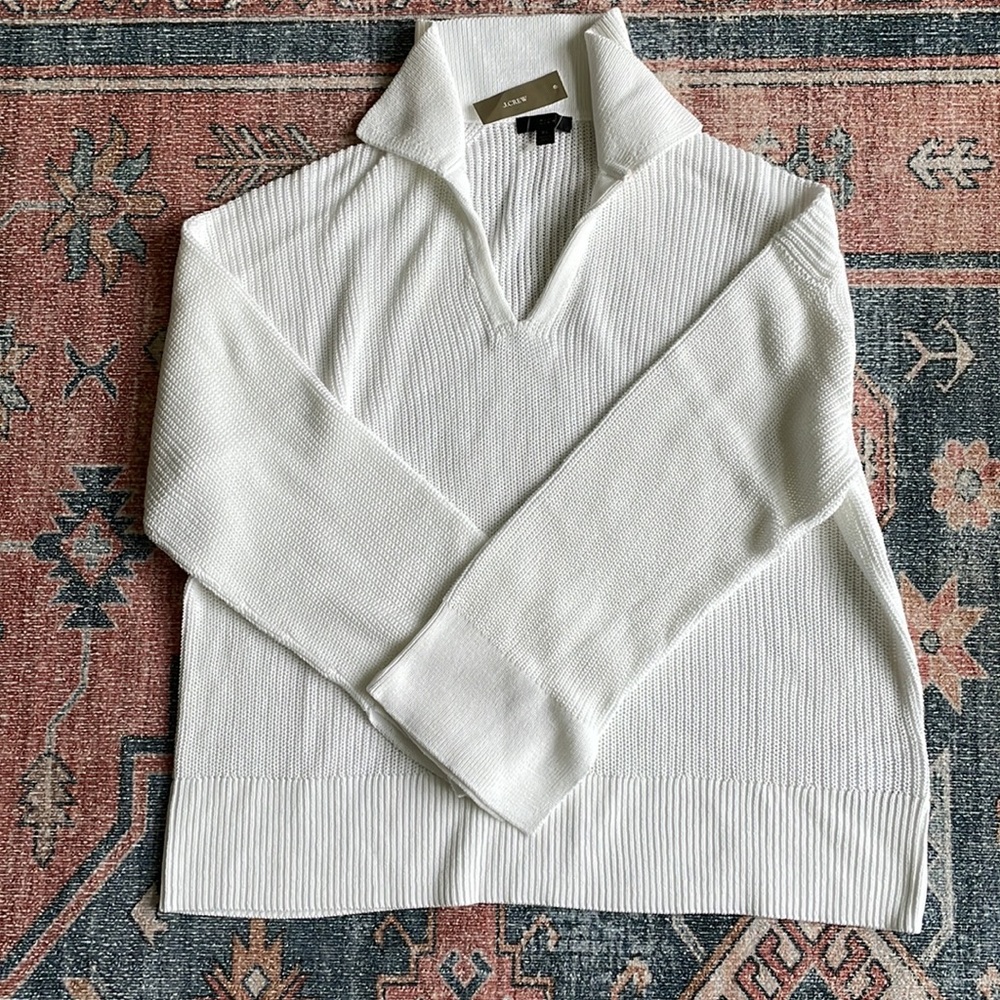 Relaxed collared sweater
Item BG119